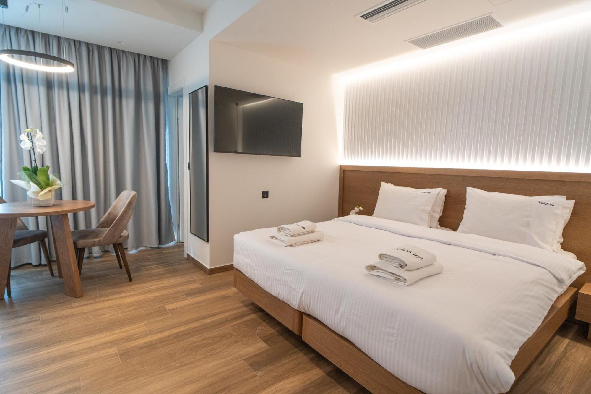 Volos Inn Hotel Eksteriør bilde
