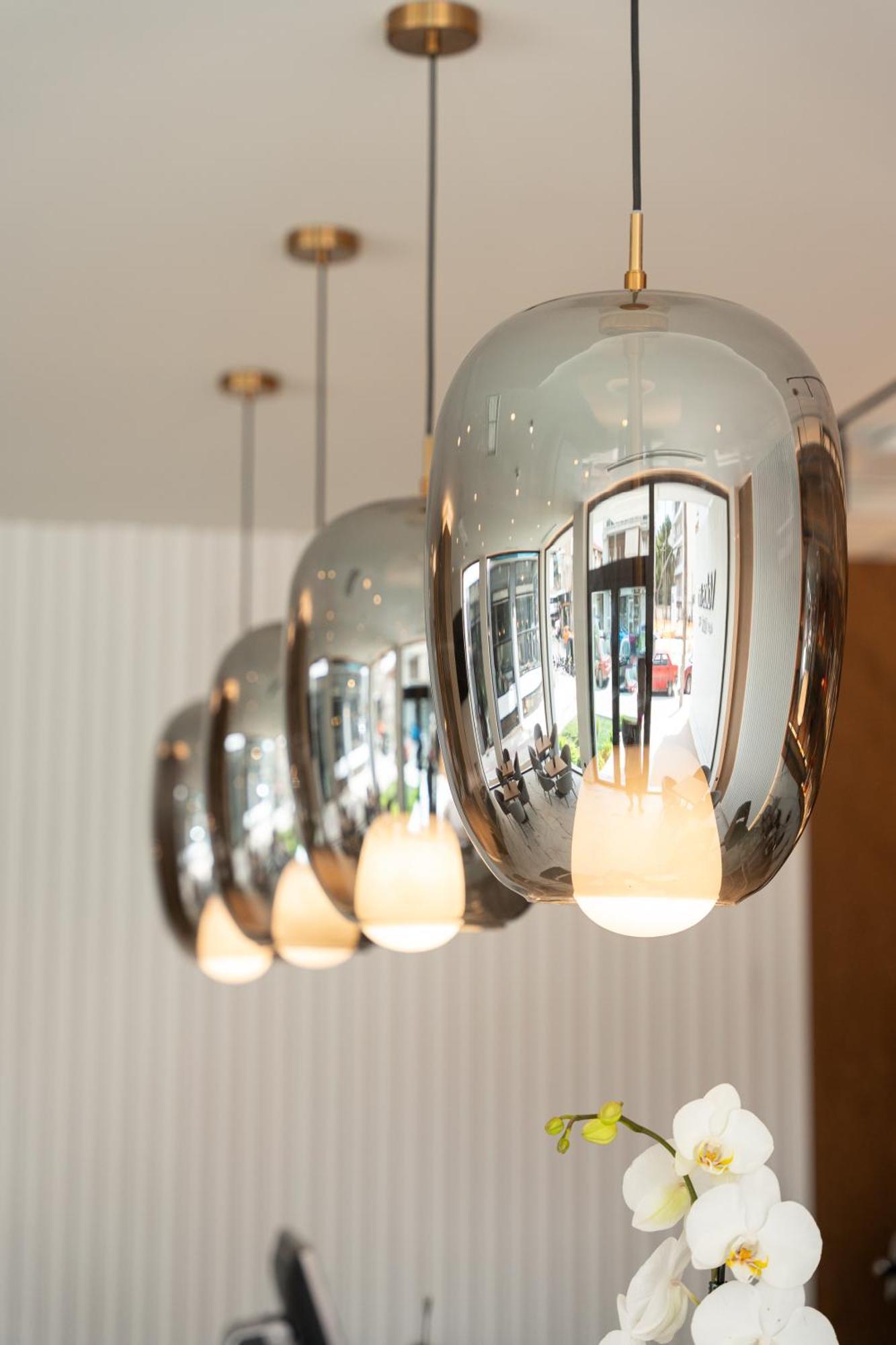 Volos Inn Hotel Eksteriør bilde