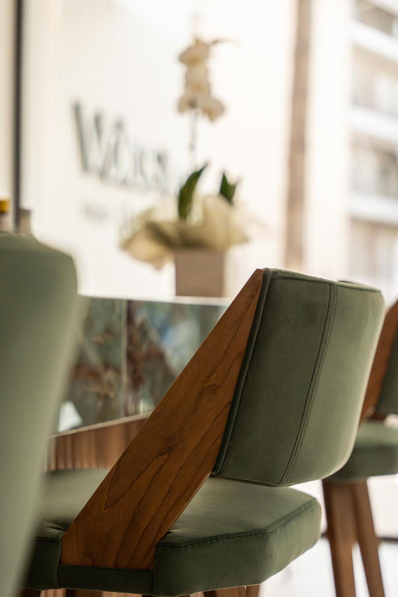 Volos Inn Hotel Eksteriør bilde