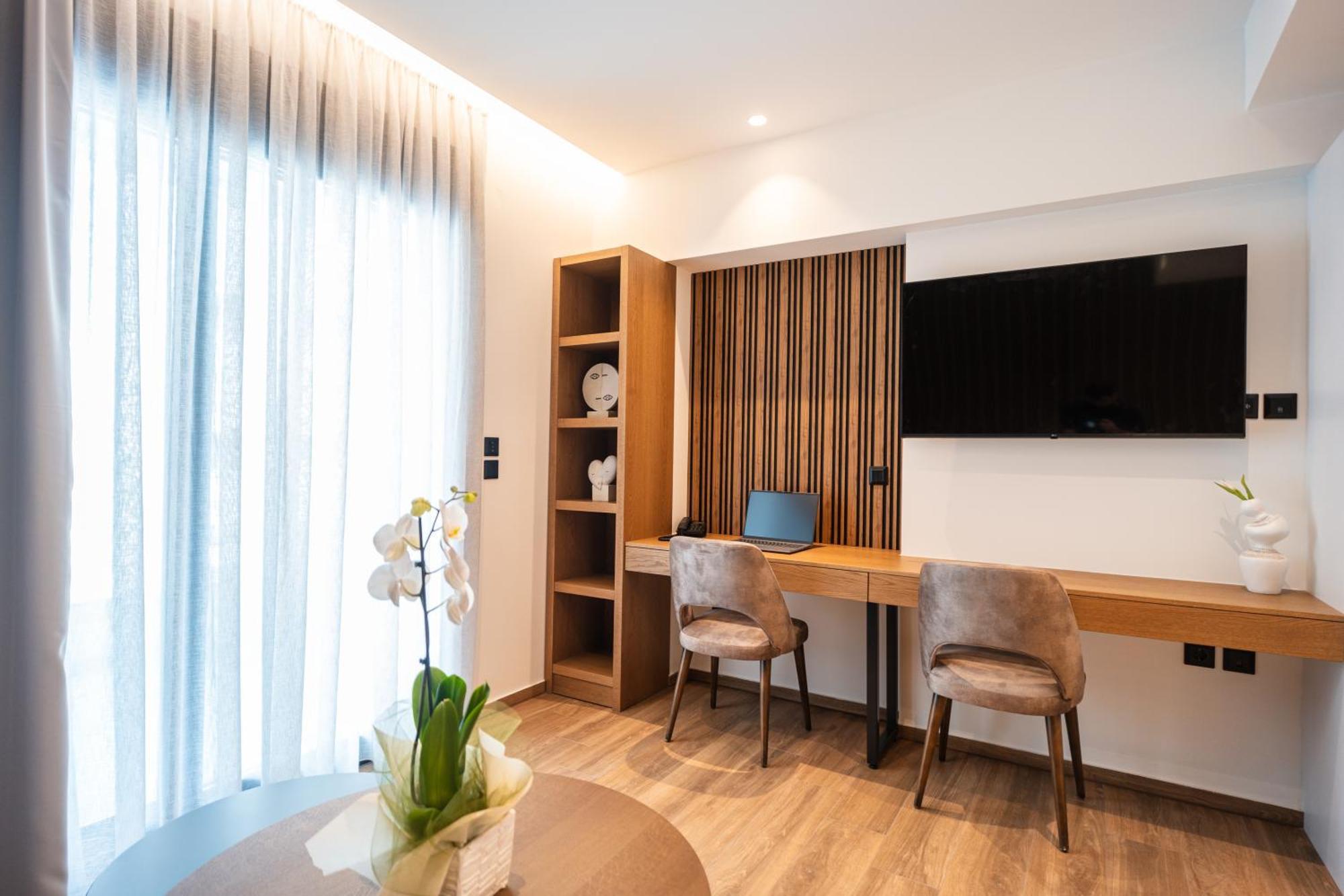 Volos Inn Hotel Eksteriør bilde