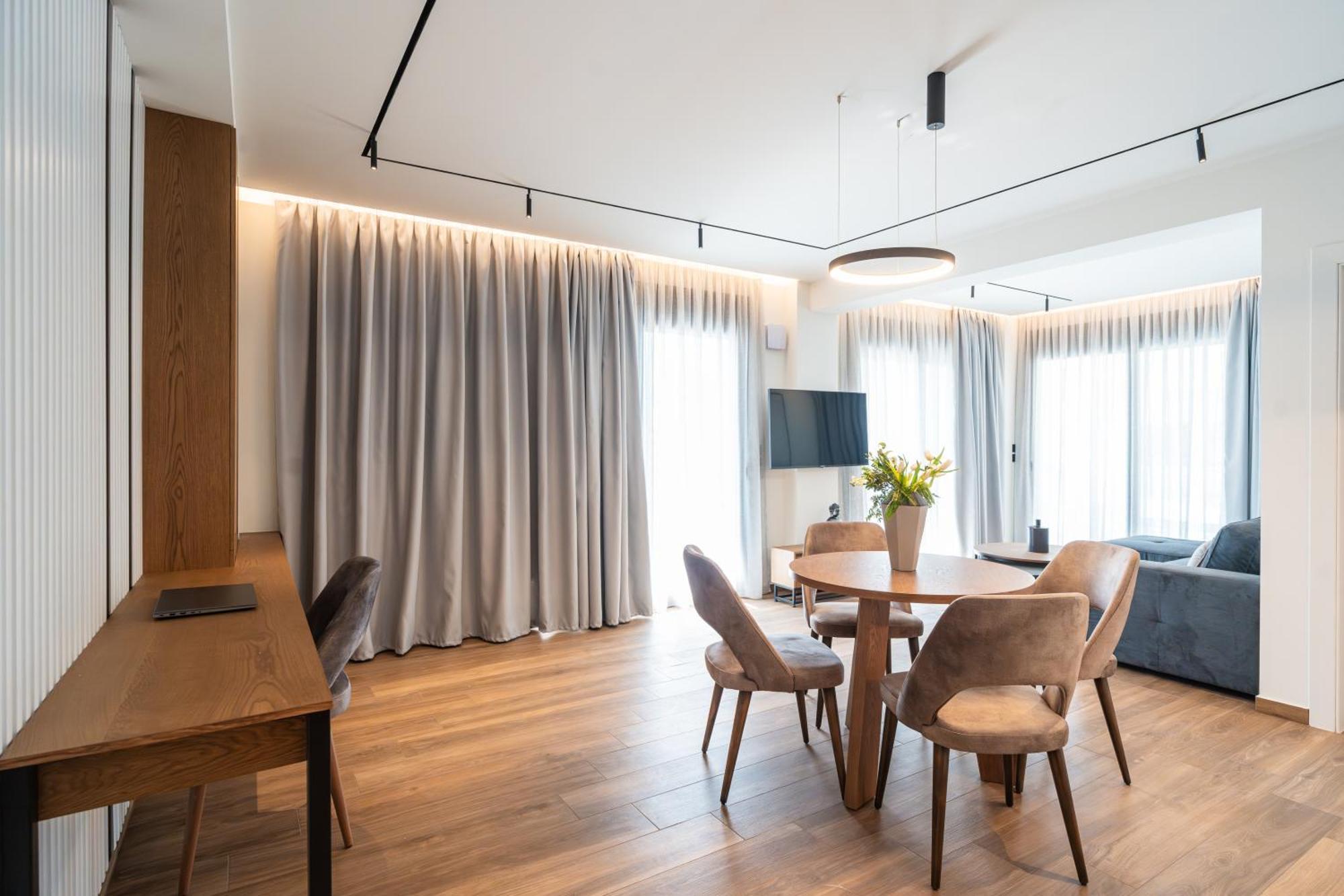 Volos Inn Hotel Eksteriør bilde